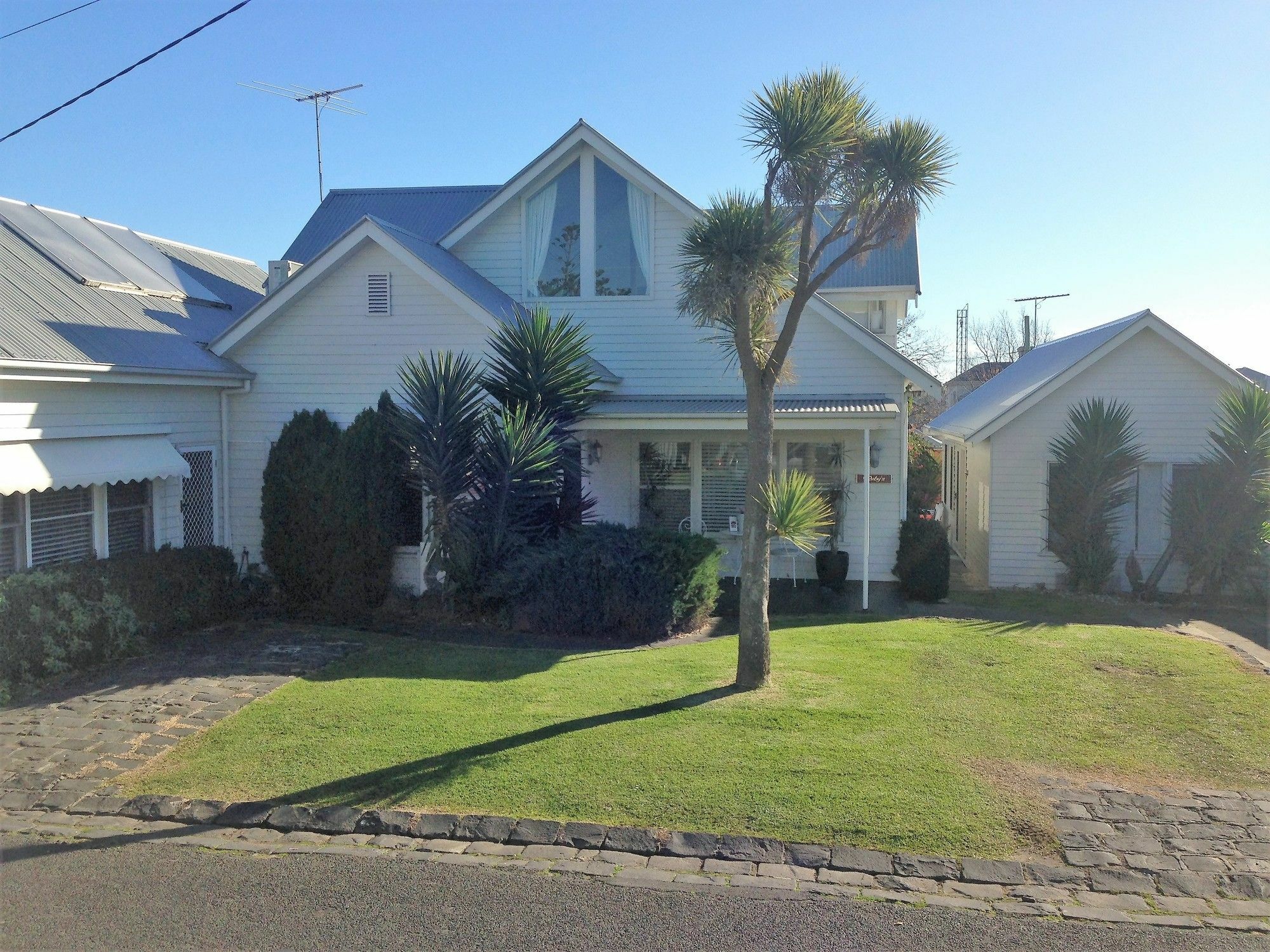 Ruby'S Queenscliff Exterior photo